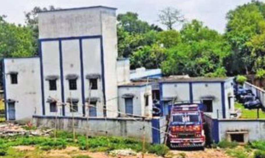 Giridih News : खरगडीहा जलापूर्ति योजना छह माह से ठप, 20 हजार की आबादी प्रभावित