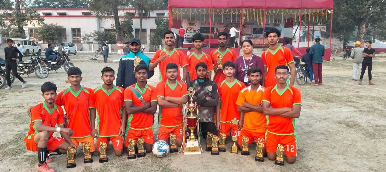Gaya News : राज्यस्तरीय फुटबॉल प्रतियोगिता में मगध प्रमंडल की टीम चैंपियन