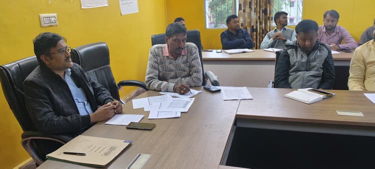 विकास योजनाओं की गति में नहीं लगना चाहिए विराम : बीडीओ