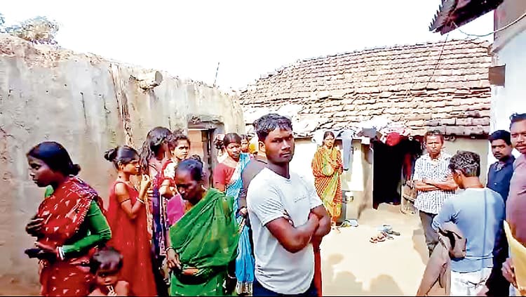 तीन गांव के एक का भी नाम आवास योजना में नहीं