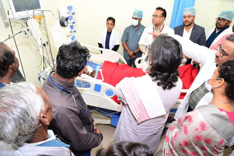 Mangal Munda Death: भगवान बिरसा मुंडा के वंशज मंगल मुंडा नहीं रहे, रिम्स में हुई मौत