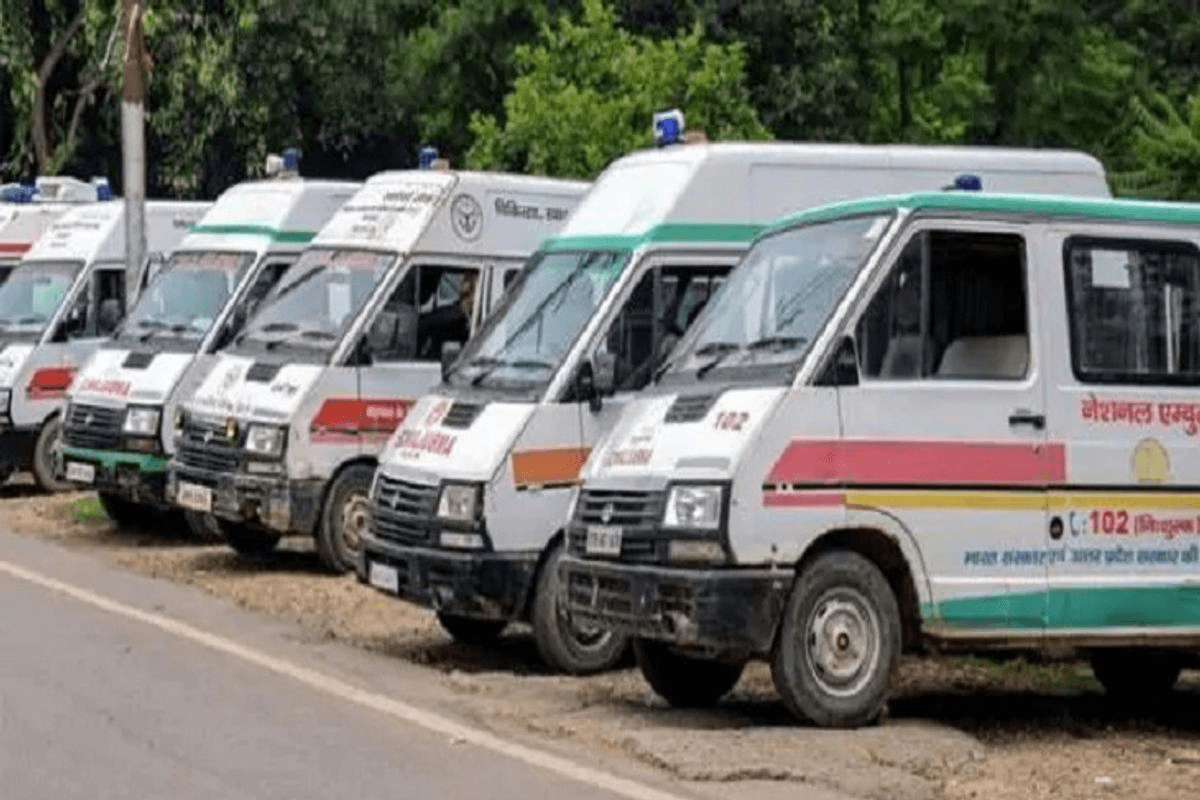 Muzaffarpur News: जिले के सभी एंबुलेंस कर्मी हड़ताल पर, मरीजों को हो रही परेशानी