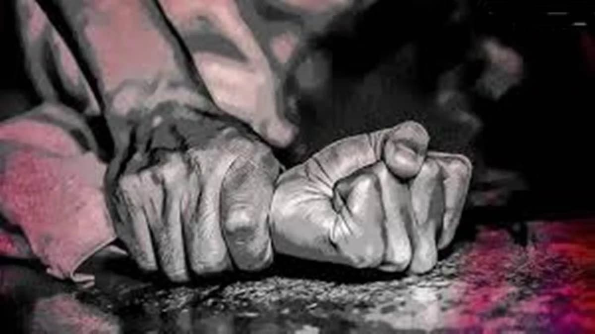 कोलकाता की गर्लफ्रेंड को मुंबई से बुलाया पटना, फिर दोस्त के साथ मिलकर किया गंदा काम