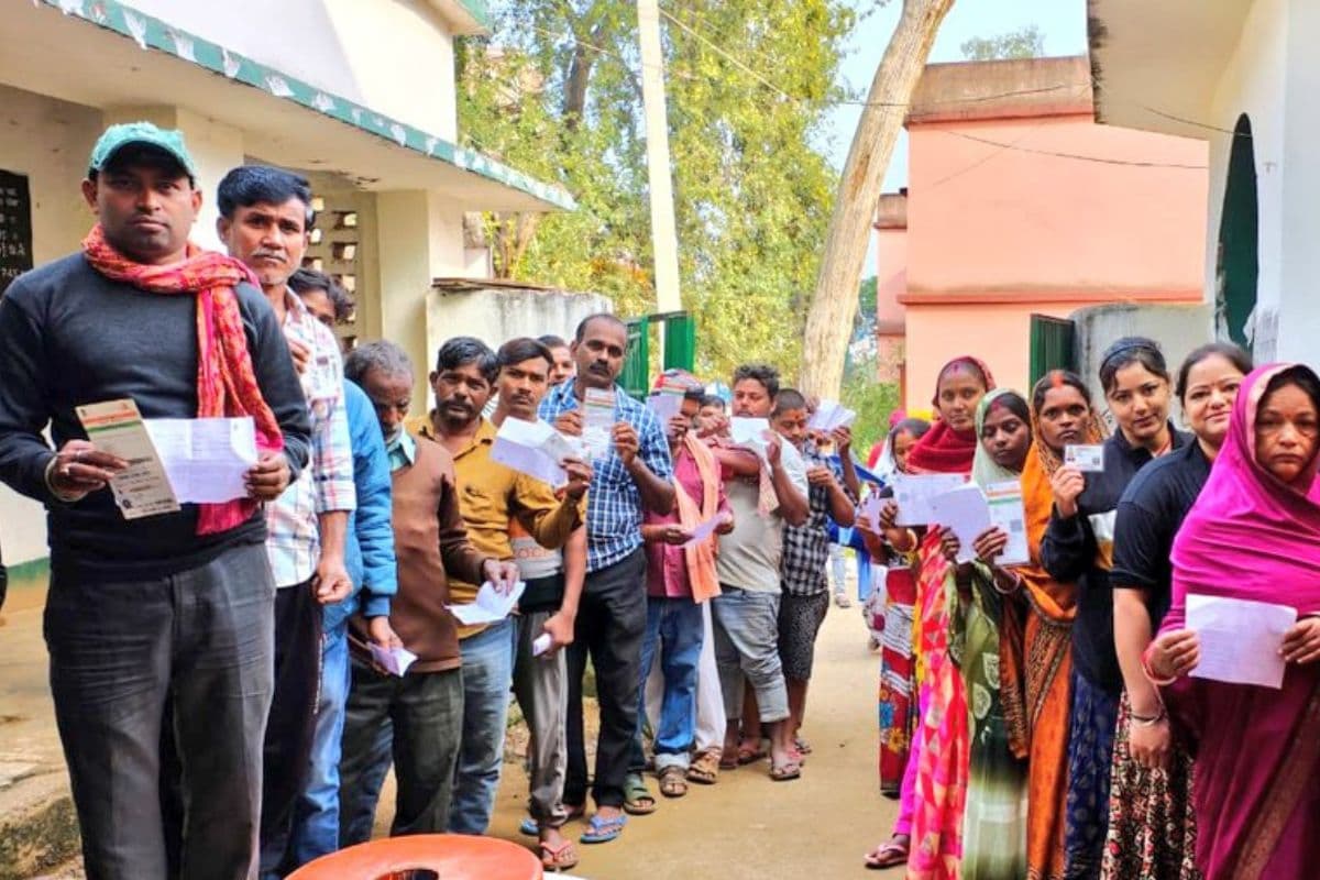 Jharkhand Election 2024: वोटिंग में गांव फिर निकले शहरों से आगे, इस विधानसभा में हुई सबसे अधिक वोटिंग