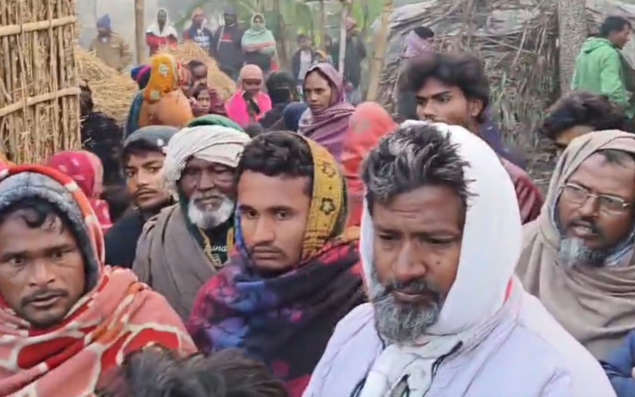 Purnia में मामी-भांजे के अवैध सम्बंध उजागर पर दो मासूम बच्ची की हत्या, दर्दनाक दास्तान पढ़कर कांप जाएगी आपकी रूह! Purnia में मामी-भांजे के अवैध सम्बंध उजागर पर दो मासूम बच्ची की हत्या, दर्दनाक दास्तान पढ़कर कांप जाएगी आपकी रूह!