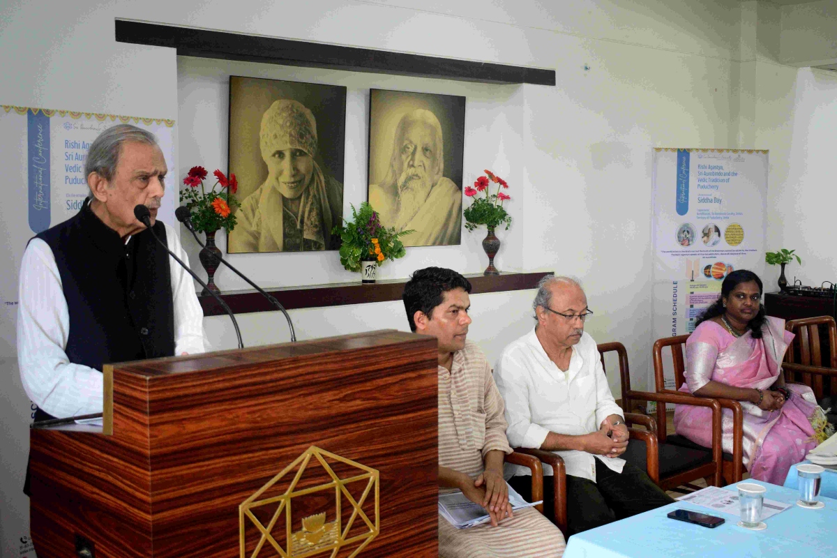 श्री अरबिंदो सोसाइटी का अंतर्राष्ट्रीय सम्मेलन, ऋषि अगस्त्य, श्री अरविन्द और पुदुच्चेरी की वैदिक परंपरा की विरासत पर चर्चा श्री अरबिंदो सोसाइटी का अंतर्राष्ट्रीय सम्मेलन, ऋषि अगस्त्य, श्री अरविन्द और पुदुच्चेरी की वैदिक परंपरा की विरासत पर चर्चा