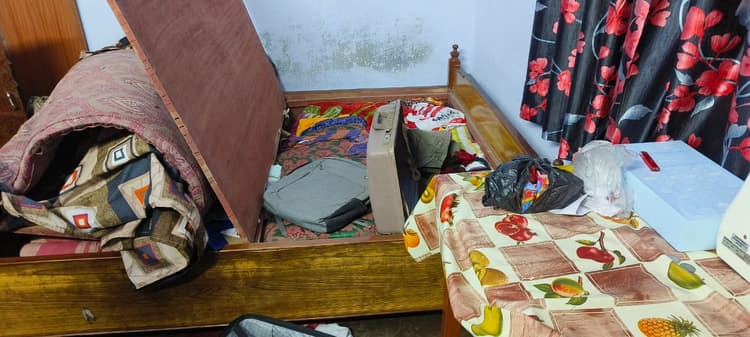 Jamshedpur News : शादी समारोह में गया परिवार, दो घंटे में 8 लाख के जेवरात व नकद की चोरी