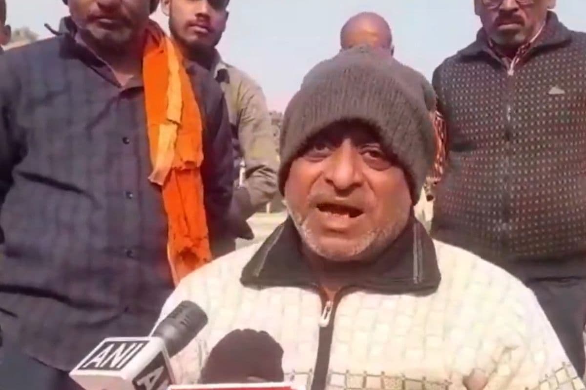 Atul Subhash Suicide Case: तो आज जिंदा होता मेरा बेटा, 2021 की बात याद कर फूट-फूटकर रोये अतुल के पिता
