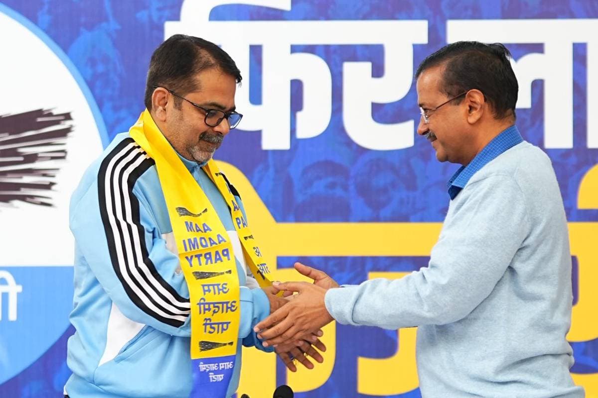 Avadh Ojha : UPSC वाले फेमस टीचर अवध ओझा अरविंद केजरीवाल के साथ, AAP में हुए शामिल