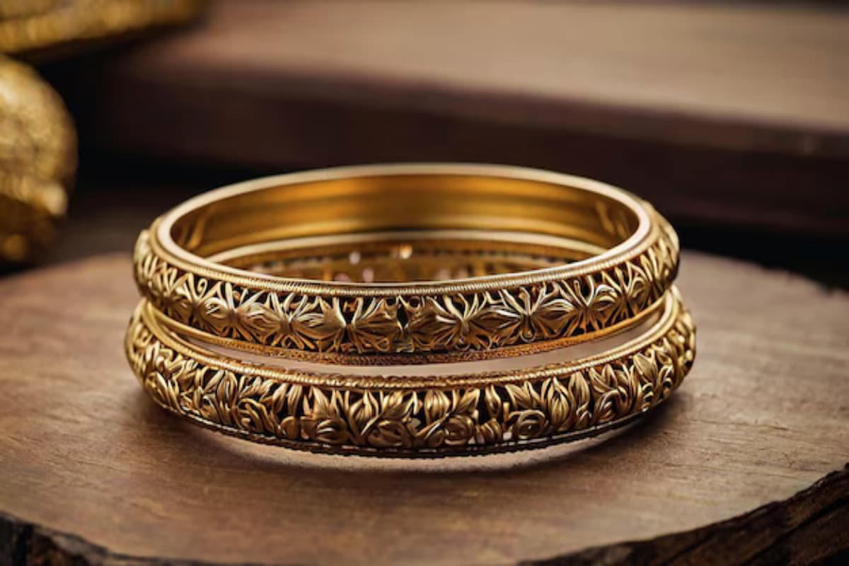 Best Kangan Design: शादी के बाद दुल्हन ऑफिस पहन के जाएं इन खूबसूरत डिजाइनों के कंगन, सुंदर लगेंगे हाथ