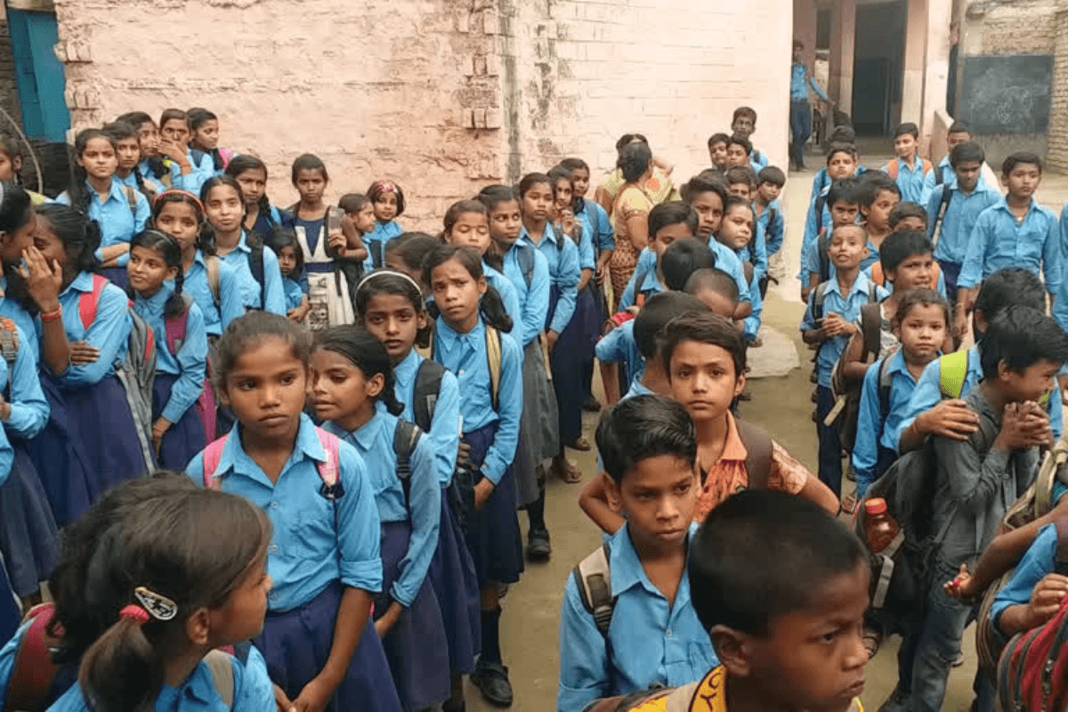 Bihar School News: बिहार में 3.20 लाख छात्रों के नाम पर हो रहा फर्जीवाड़ा, शिक्षा विभाग ने लिया ये बड़ा एक्शन