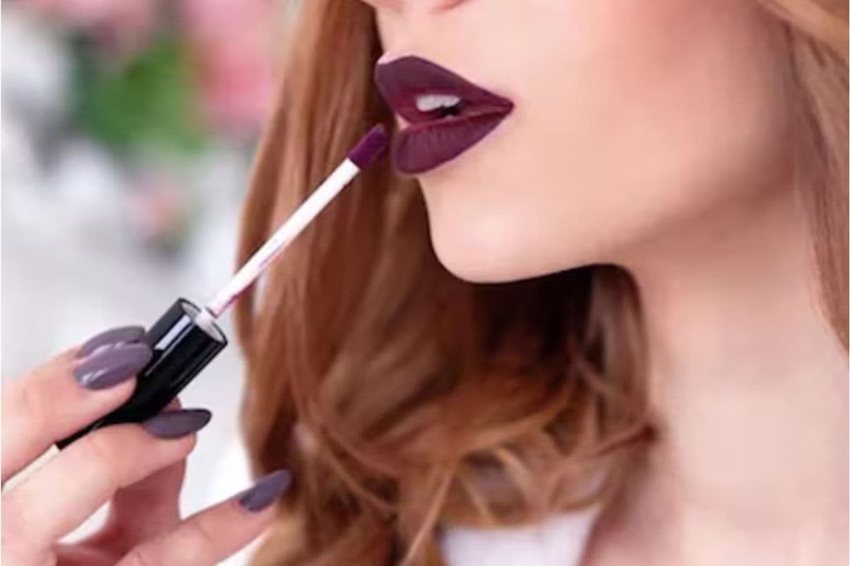 Liquid Lipstick Tips : लिक्विड लिपस्टिक लगाते समय इन बातों का रखें ध्यान, मिलेगा परफेक्ट और क्लासी लुक