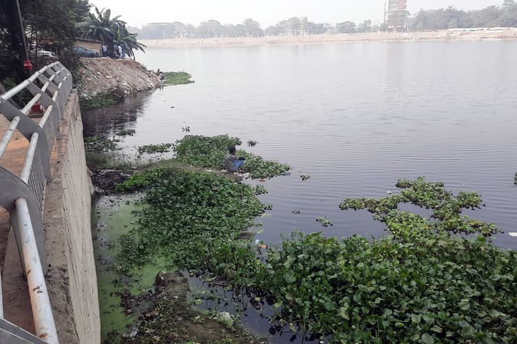 मुजफ्फरपुर के सिकंदरपुर मन करोड़ों की योजना में लीकेज का झोल, उद्घाटन से पहले बिगड़ी तस्वीर