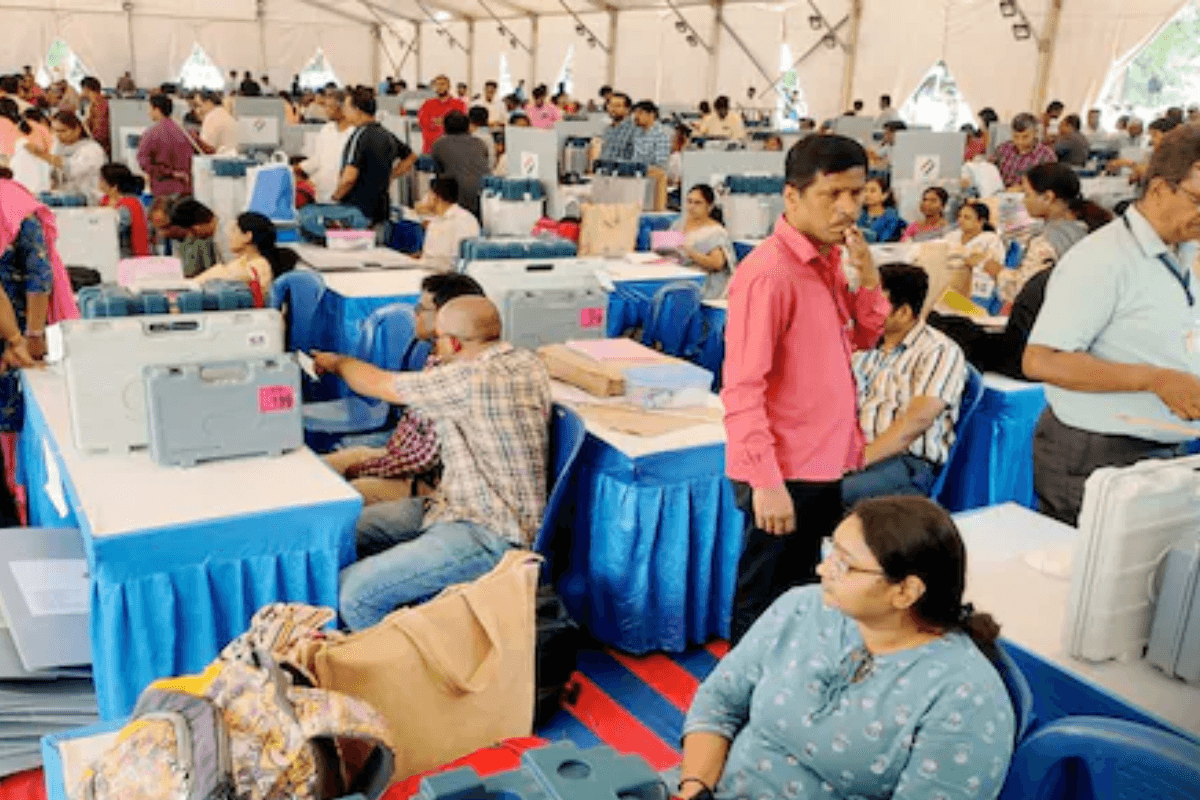 Tirhut Graduate By Election Result: तिरहुत स्नातक उपचुनाव की गिनती शुरू, 18 प्रत्याशियों के भाग्य का फैसला आज