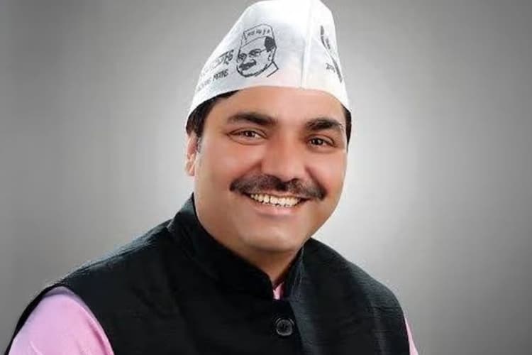 Naresh Balyan: AAP विधायक नरेश बाल्यान को कोर्ट ने दी जमानत, पुलिस ने फिर किया गिरफ्तार, देखें Video