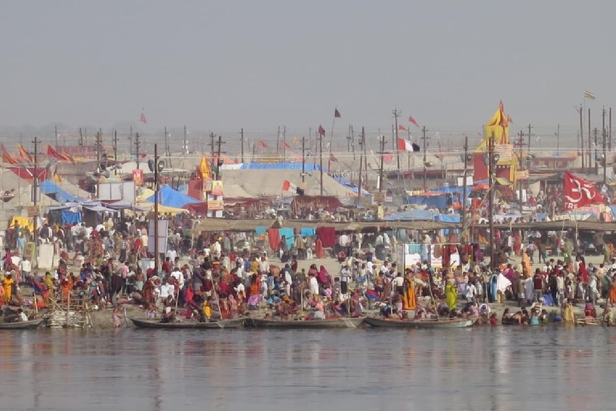 प्रयागराज महाकुंभ में बन रहा दुनिया का सबसे बड़ा तंबू, 7,500 करोड़ रुपये खर्च करेगी सरकार
