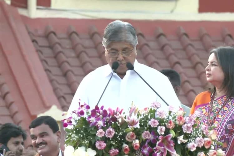 Maharashtra Cabinet Expansion: देवेंद्र फडणवीस मंत्रिमंडल का पहला विस्तार, इन नेताओं ने ली मंत्री पद की शपथ