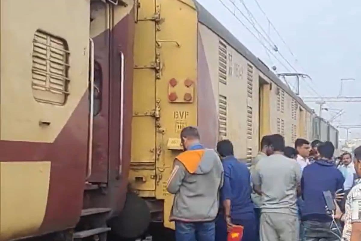 Gujarat Train Derailed: गुजरात में टला बड़ा ट्रेन हादसा, पटरी से उतरी सौराष्ट्र एक्सप्रेस