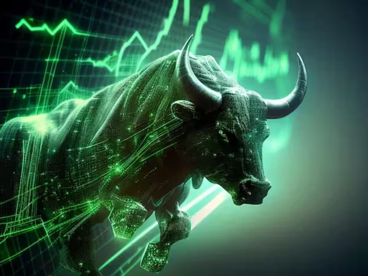 Stock Market Open: डॉ मनमोहन सिंह को आखिरी सलामी दे रहा शेयर बाजार, 268 अंक चढ़कर खुला सेंसेक्स