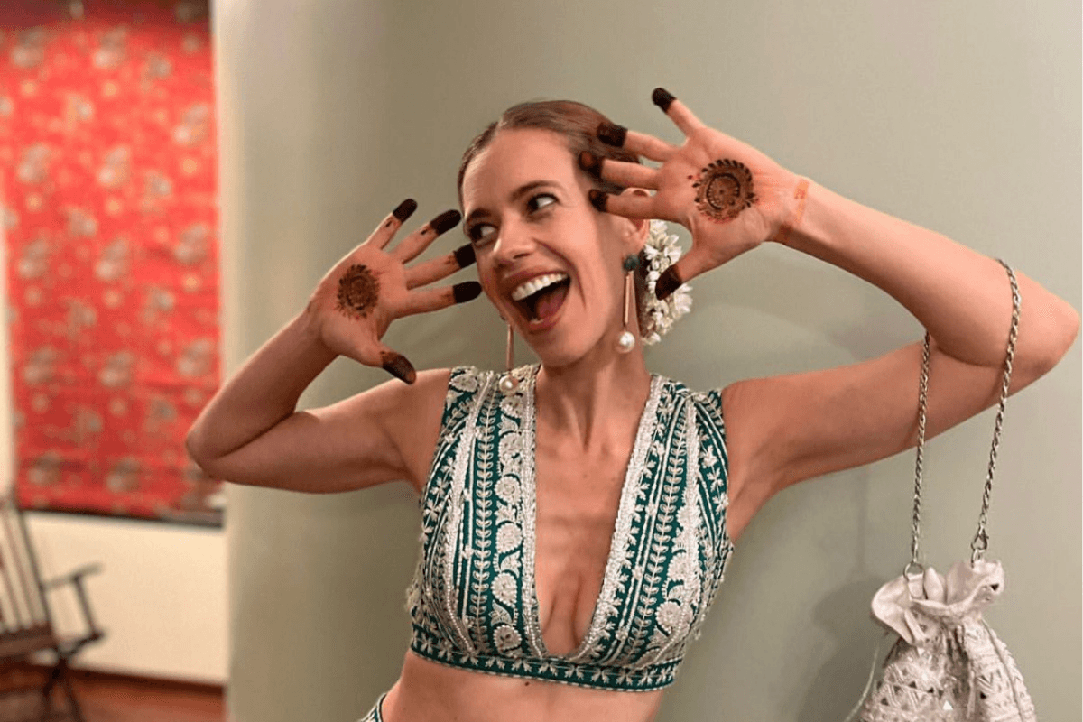 Kalki Koechlin: рдЕрдиреБрд░рд╛рдЧ рдХрд╢реНрдпрдк рдХреА рдмреЗрдЯреА рдХреА рдореЗрд╣рдВрджреА рдореЗрдВ рдПрдХреНрд╕ рд╣рд╕рдмреИрдВрдб рд╕реЗ рдорд┐рд▓рдХрд░ рдмрдиреАрдВ рдЪрд░реНрдЪрд╛ рдХрд╛ рд╡рд┐рд╖рдп, рдЗрдВрдЯрд░рдиреЗрдЯ рдкрд░ рд╡рд╛рдпрд░рд▓ рд╣реБрдЖ рд╡реАрдбрд┐рдпреЛ