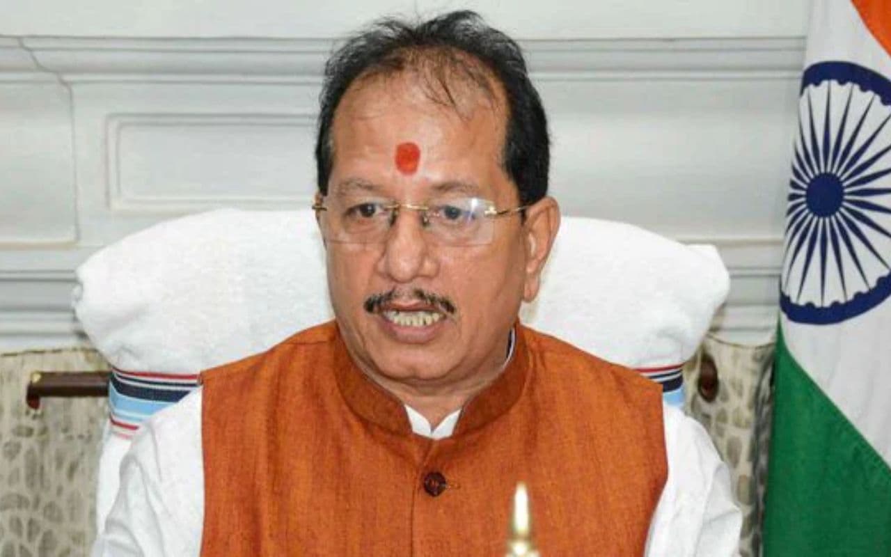 बजट से पहले बिहार के डिप्टी सीएम का बड़ा बयान, विजय सिन्हा ने विपक्ष को बताया विकास का दुश्मन