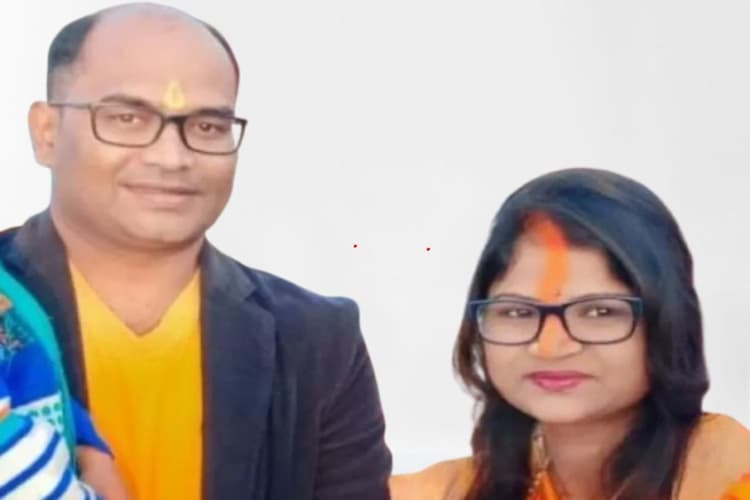 Jharkhand News: हजारीबाग एसडीओ अशोक कुमार को सरकार ने पद से हटाया, SIT ने तेज की कार्रवाई