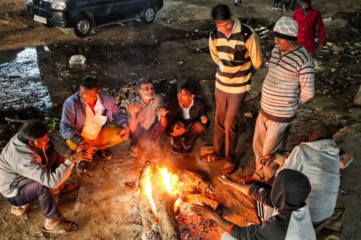 Daily Weather: इन राज्यों में भीषण शीतलहर की चेतावनी, ओडिशा में हो सकती है भारी बारिश