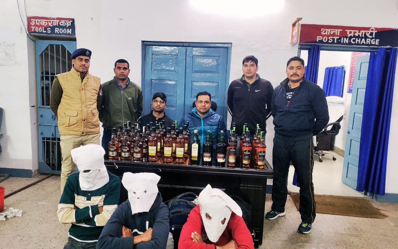 हटिया के 3 नंबर प्लेटफॉर्म पर 17 से 21 वर्ष के 4 लड़कों के कारनामे देख आरपीएफ जवान रह गए दंग