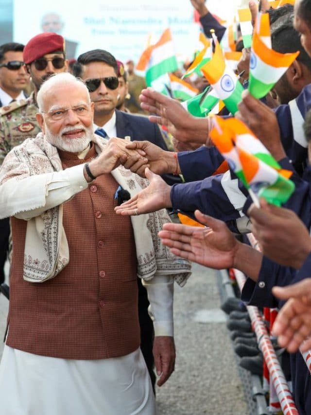 कुवैत में पीएम मोदी का वेलकम देख दंग रह गई दुनिया