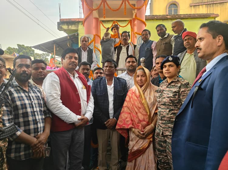 BOKARO NEWS: शहादत दिवस पर याद किये गये गौरी शंकर सिंह