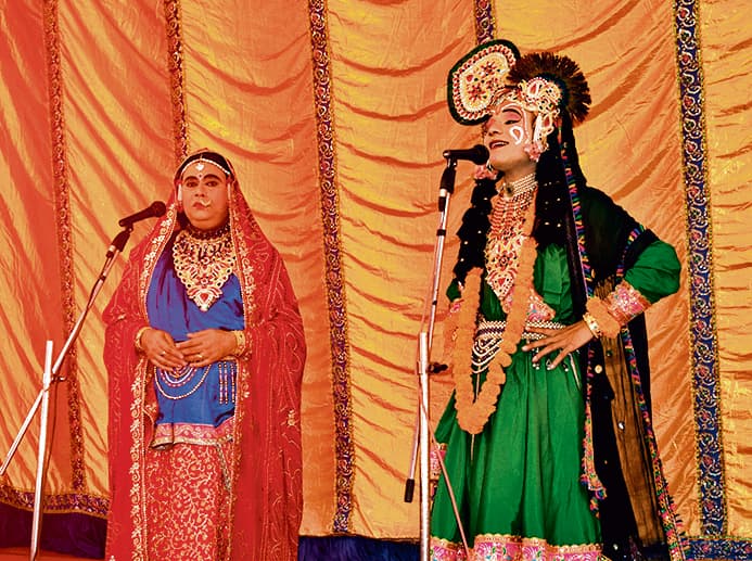 Buxar News : जैसा करेंगे कर्म, वैसा मिलेगा फल