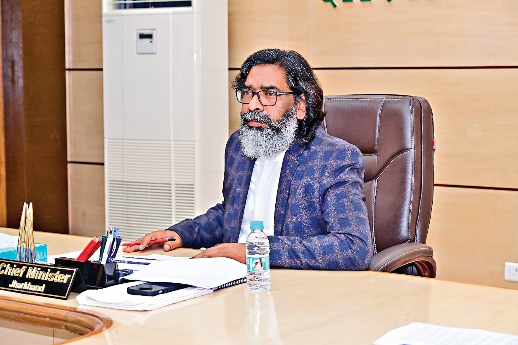 Jharkhand Government News : सभी विभाग राजस्व बढ़ाने का एक्शन प्लान बनायें : सीएम