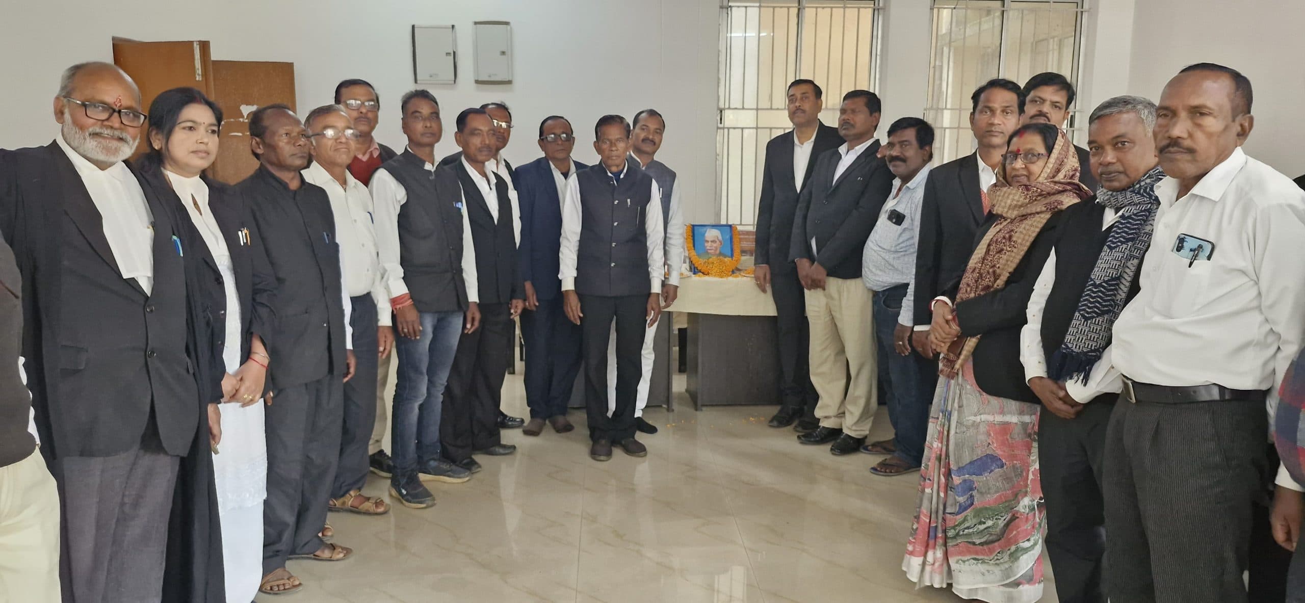 बार एसोसिएशन ने संविधान दिवस मनाया