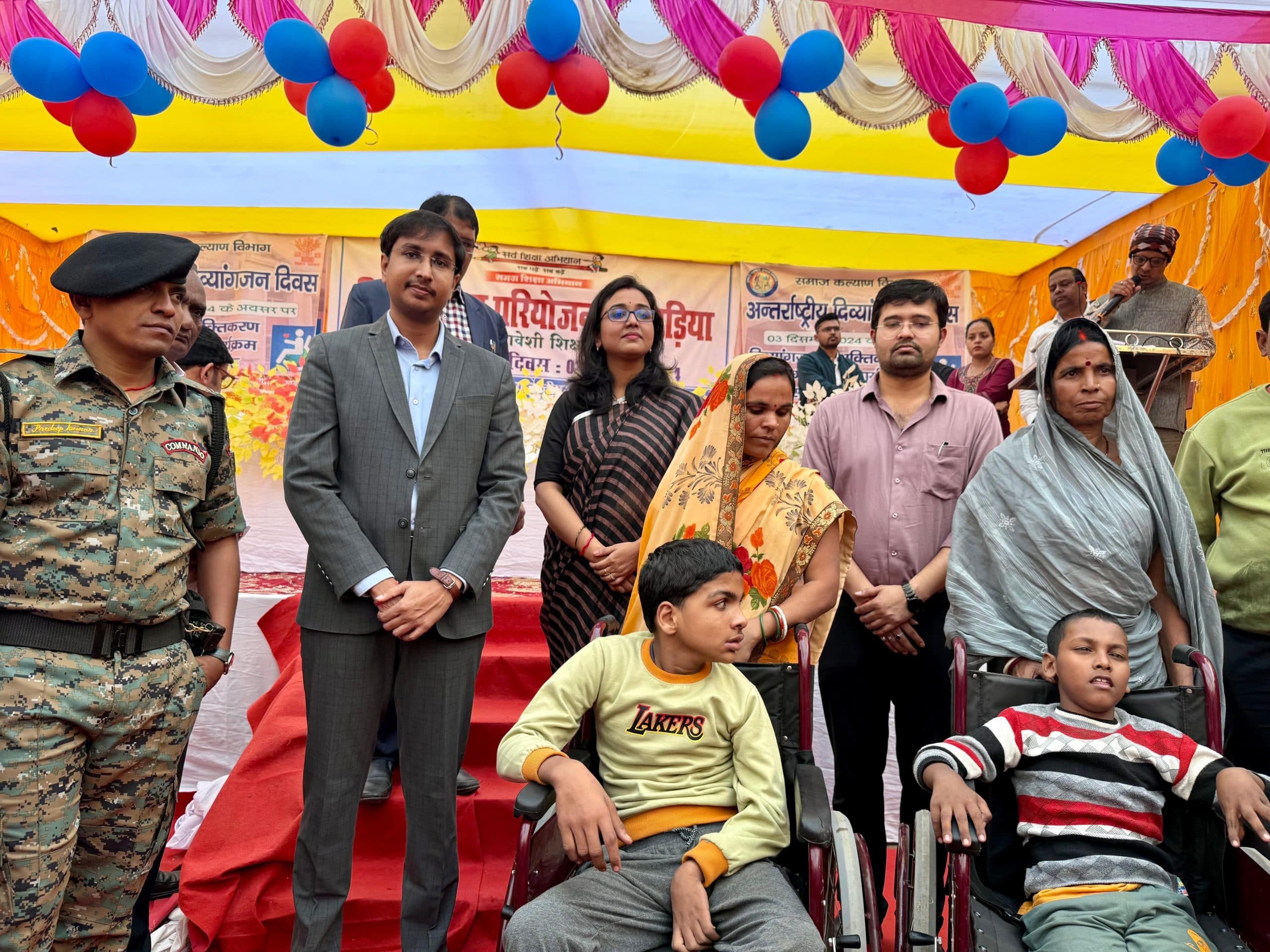 दिव्यांगजन दिवस पर बांटे गये ट्राइसाइकिल, प्रतियोगिता का हुआ आयोजन