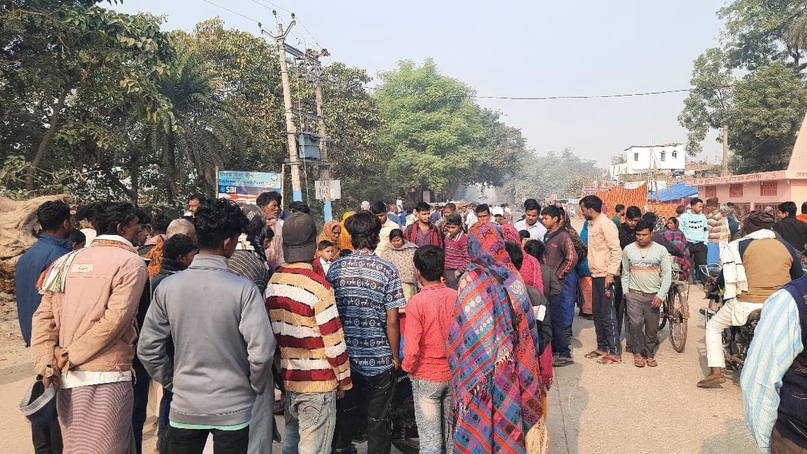 टैंकर की ठोकर से अधेड़ पशुपालक किसान की मौत