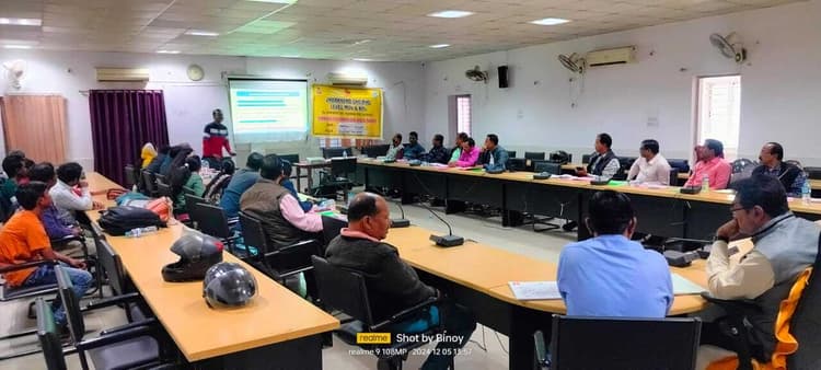 Jamshedpur news. कुष्ठ रोग का इलाज संभव, शुरुआती उपचार से रोका जा सकता है विकलांगता : डॉ मृत्युंजय