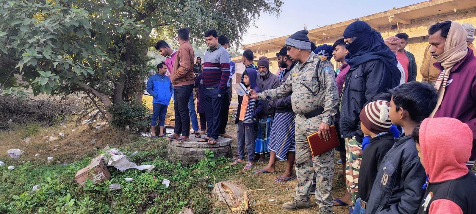 चोरों ने मोगलाबांध गांव में मंदिर के गेट का ताला तोड़ 28 भरी चांदी के आभूषण उड़ाये