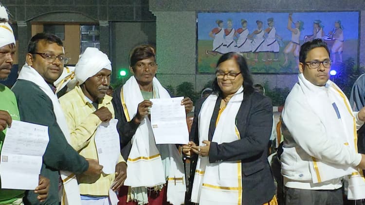 मृदा स्वास्थ्य दिवस पर 25 किसान मित्र हुए सम्मानित