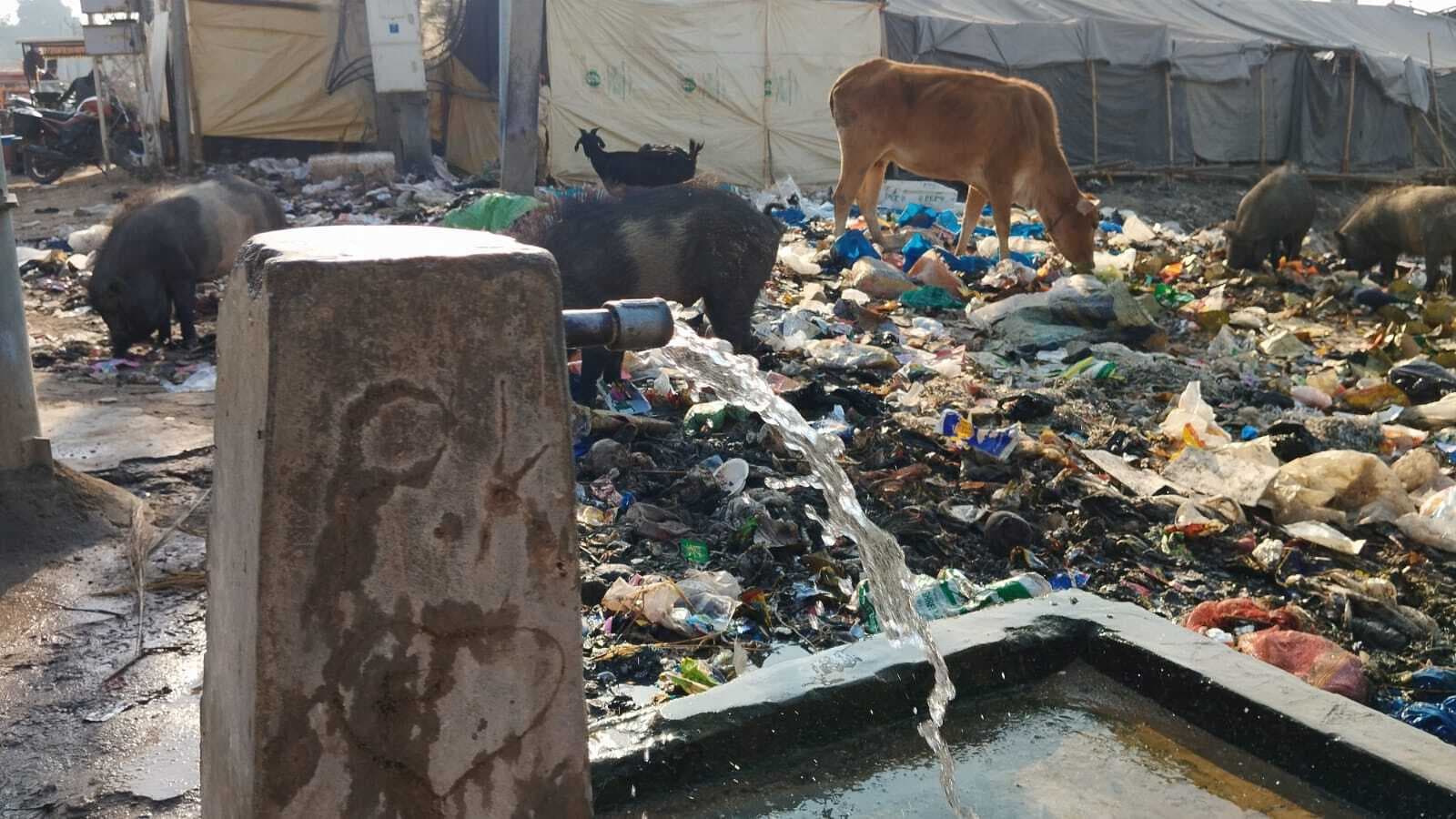 रोज हो रही है हजारों लीटर पानी की बर्बादी