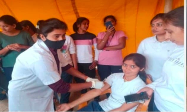 Katihar news : शारीरिक सक्षमता परीक्षण में पुलिस जवान व कर्मियों ने लिया भाग