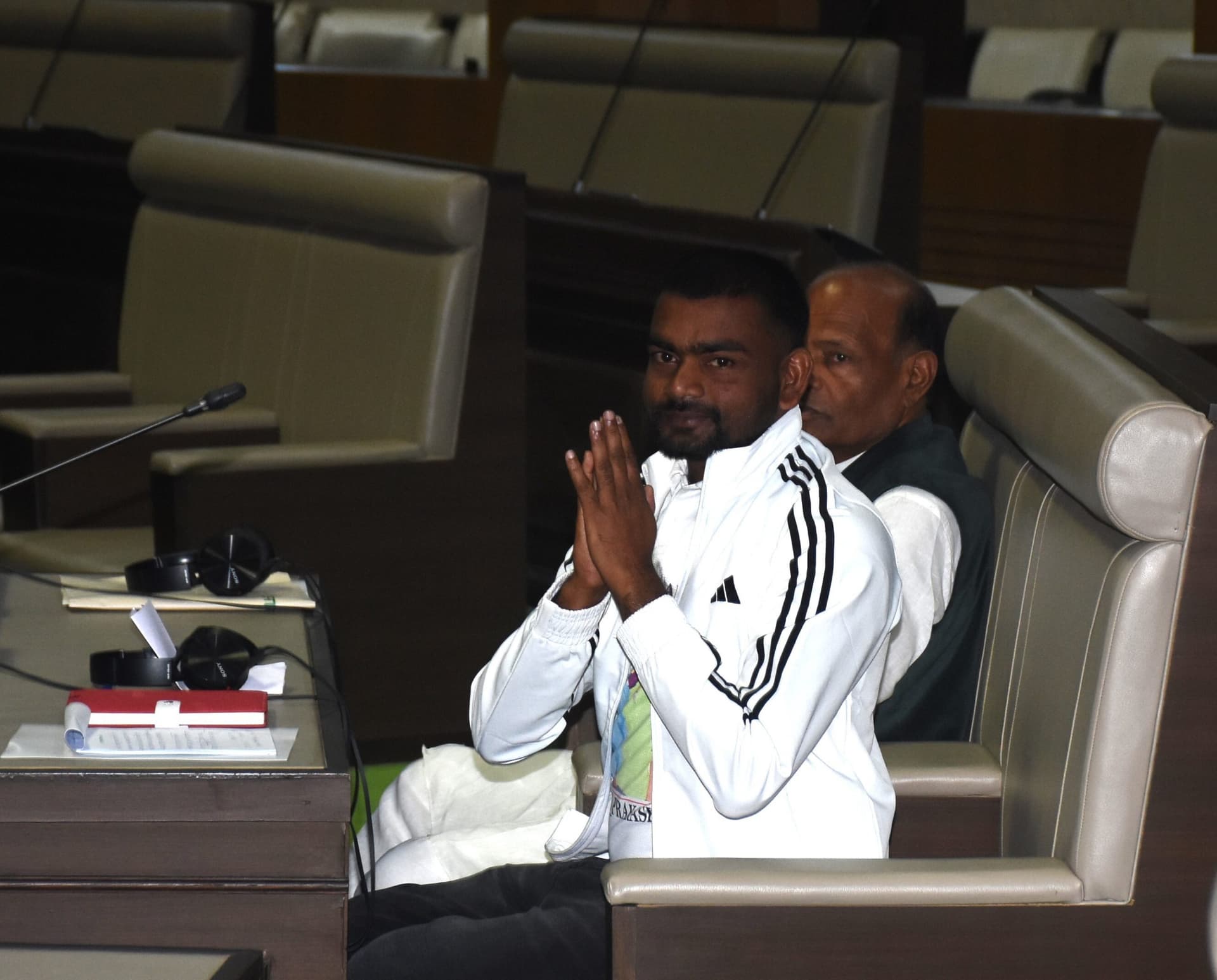 Political News : झारखंड की दशा और दिशा बदलने के लिए राजनीति में कदम रखा : जयराम