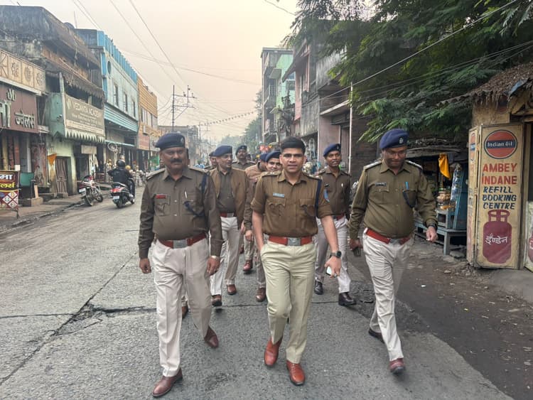 seraikela news: आम जनता से मैत्रीपूर्ण व्यवहार करे पुलिस : एसपी