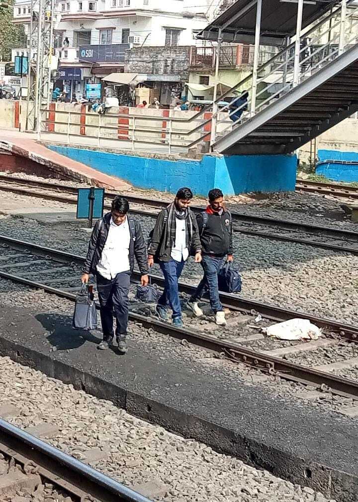 रेलवे ट्रैक पार करने में इस साल अबतक 12 की मौत, फिर भी नहीं सुधर रहे लोग