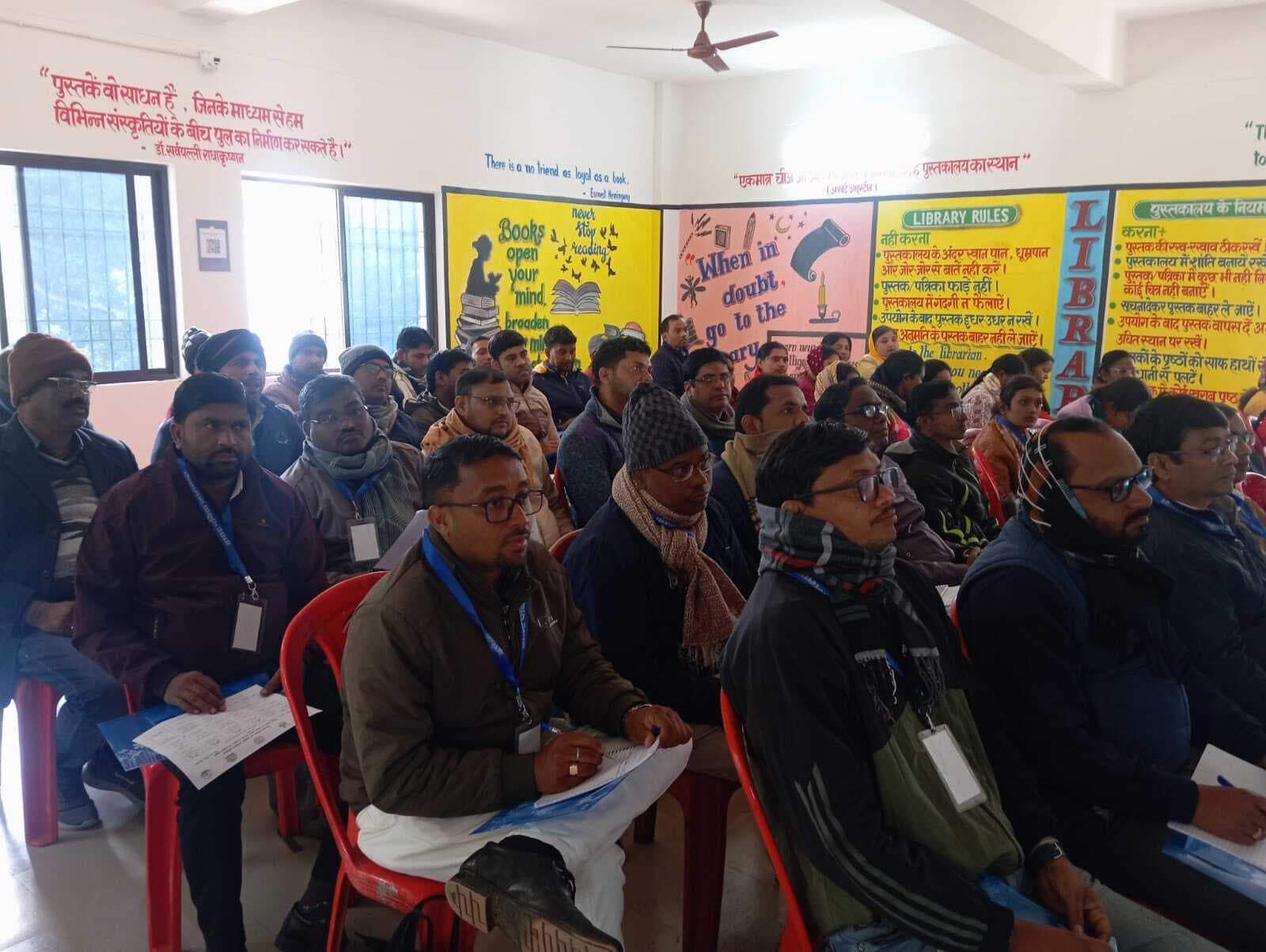 डायट में विद्यालय स्वास्थ्य आरोग्य दूत का प्रशिक्षण शुरू