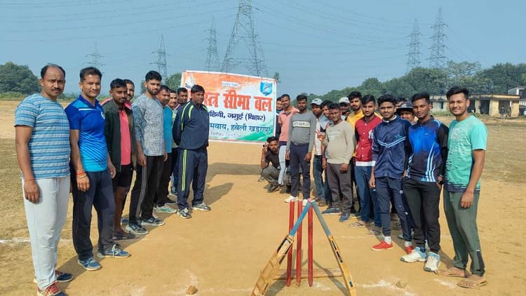 देश के नागरिकों की सुरक्षा करना एसएसबी का कर्तव्य : रणधीर कुमार