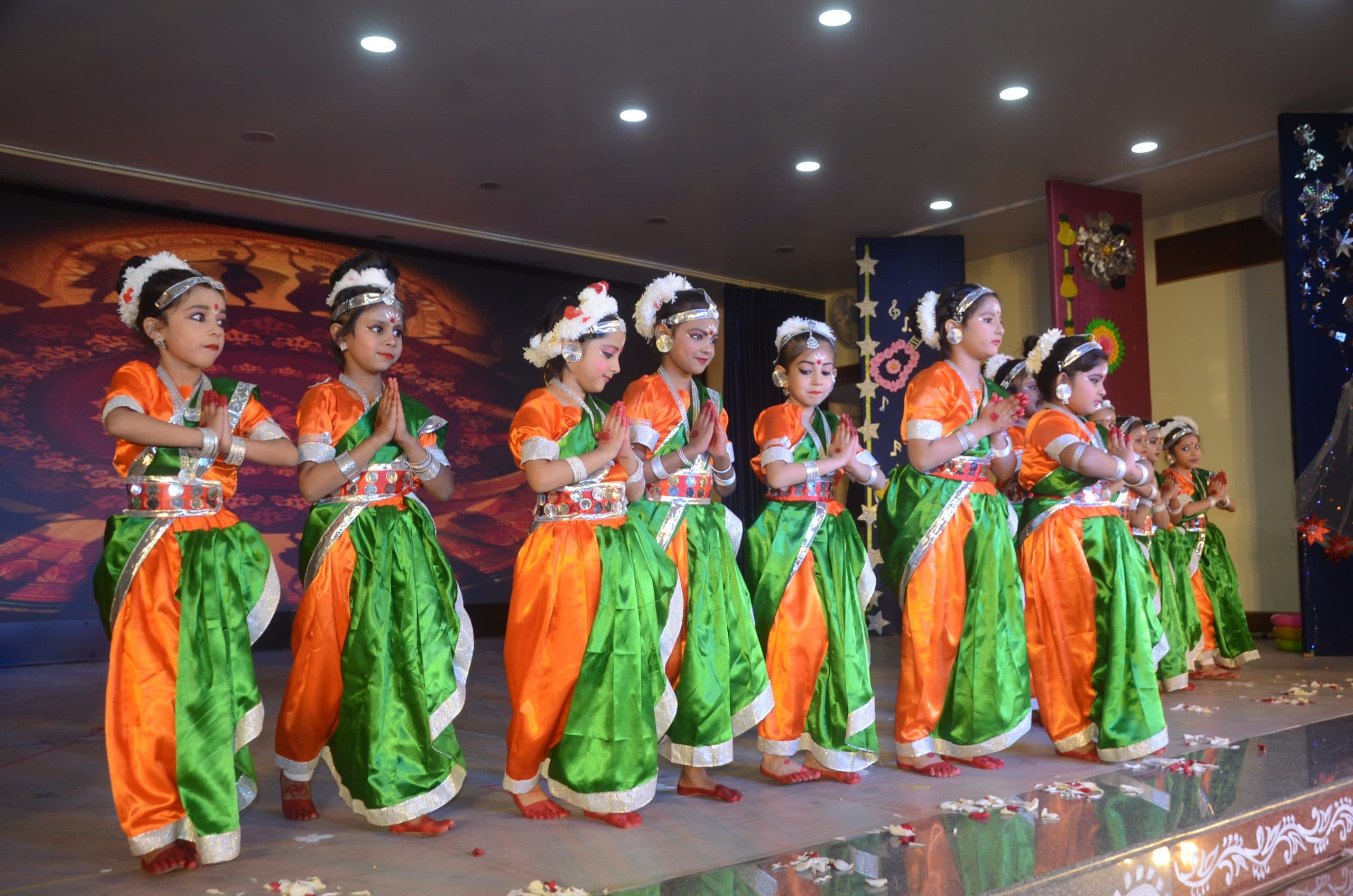 मेरीवार्ड किंडरगार्टेन : नन्हे बच्चों ने पानी बचाने का दिया संदेश