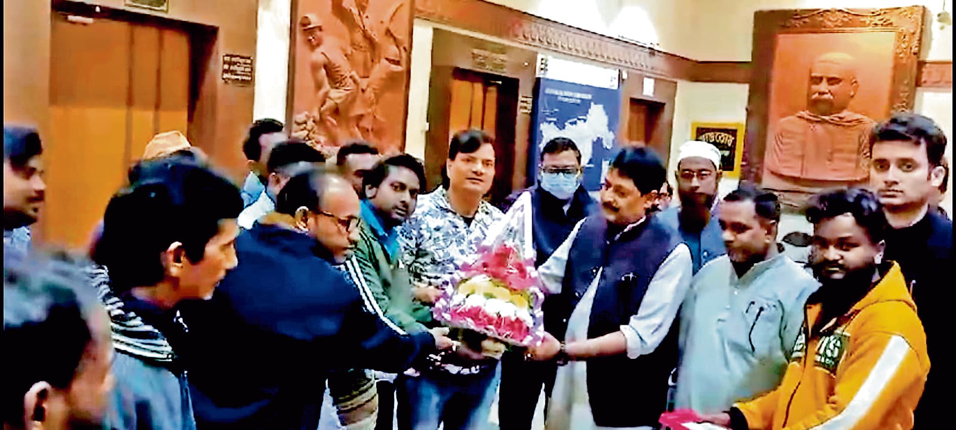 407 रुपये हाजिरी पर बनी बात, सालाना 7.12 करोड़ का करना होगा अतिरिक्त भुगतान