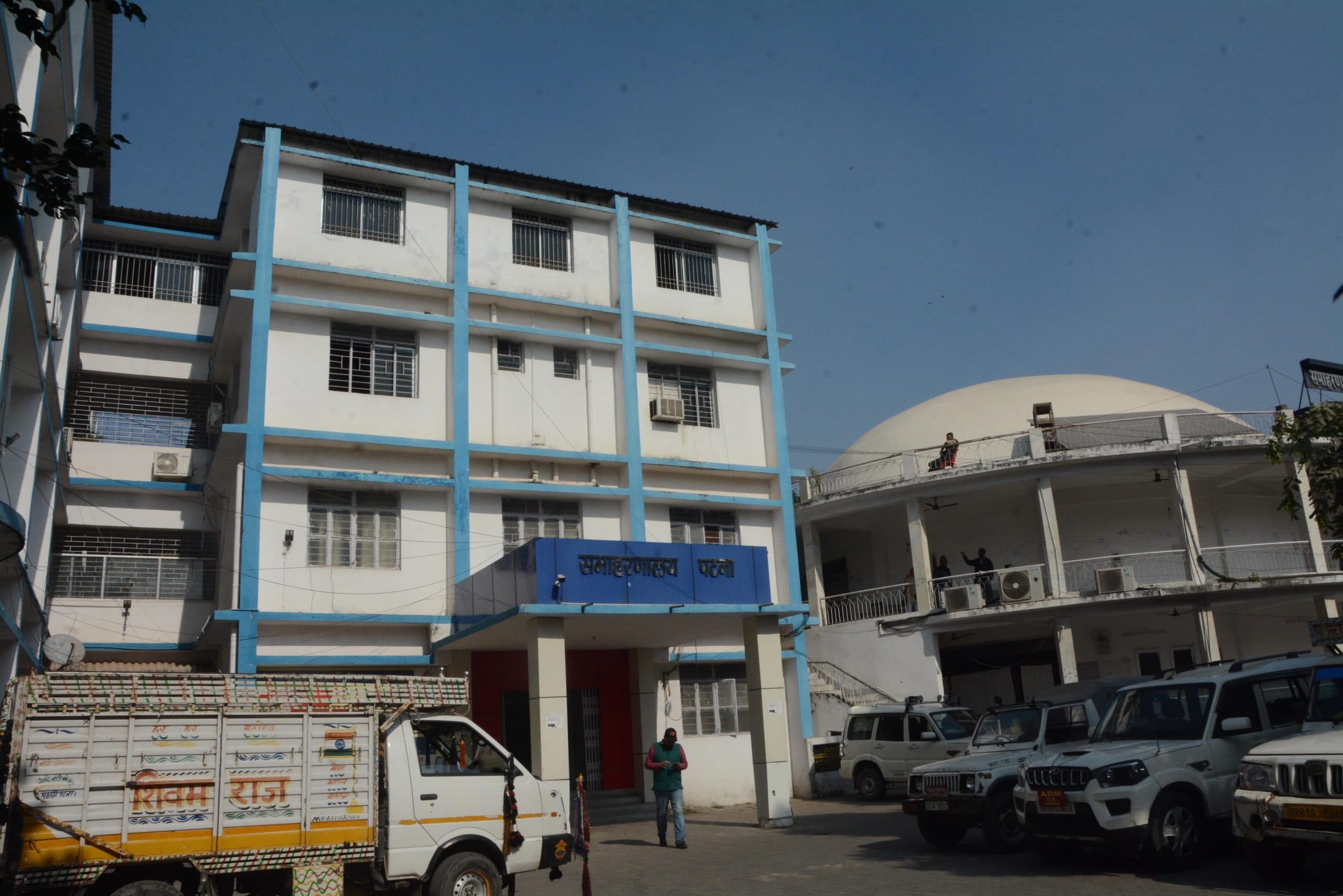 हिंदी भवन में दूसरे सरकारी विभागों के कार्यालय होंगे शिफ्ट