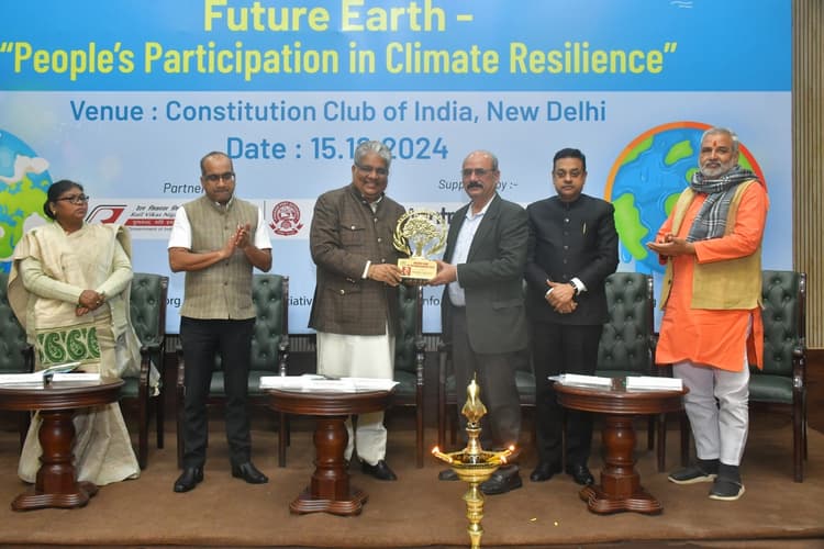 Jamshedpur News : टाटा स्टील एफएएमडी के इआइसी पंकज सतीजा को मिला नेचर केयर अवार्ड