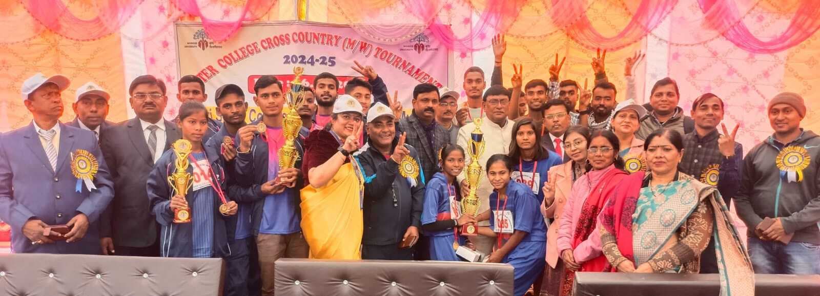 पुरुष वर्ग में जेसीजे व महिला वर्ग में आरएस कॉलेज तारापुर चैंपियन